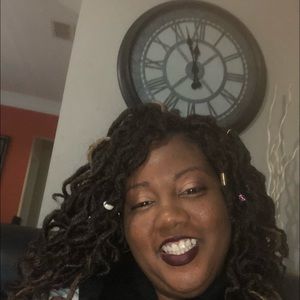 Meet your Posher, Erica